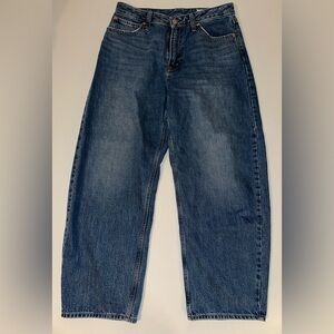 GAP Women's Curvy Barrel Jeans 31 31S Short